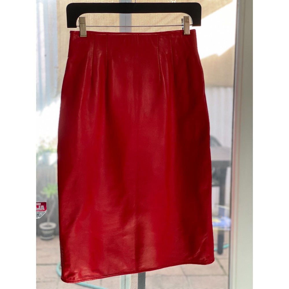 Erez Cherry Red 100% Leather Pencil Midi Skirt Size 4. FITS MORE LIKE A 0/2/XS